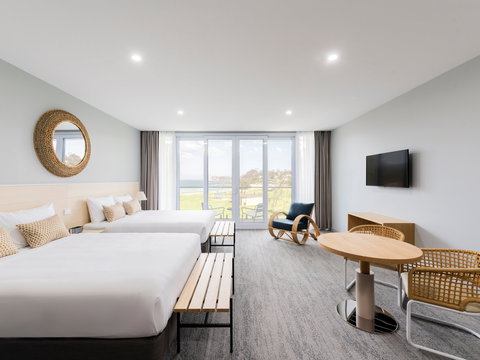 Abode Malua Bay - Holiday Find 2