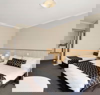 Adelaide Road Motor Lodge - Holiday Find