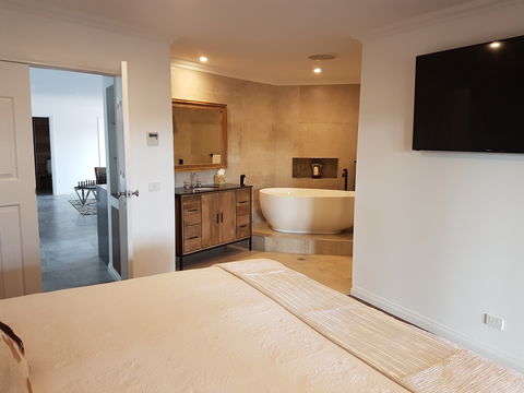 Animal Land Farm Stay - Holiday Find 1