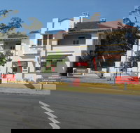 B and B on Bettington - Holiday Find