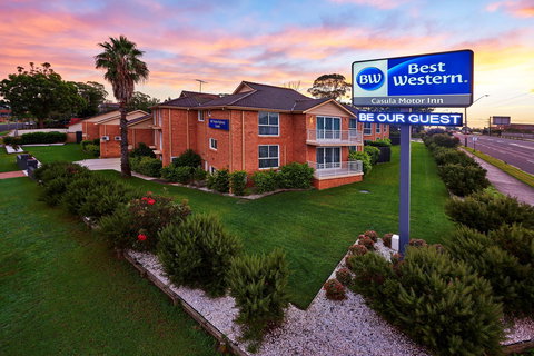 Best Western Casula Motor Inn - Holiday Find 0