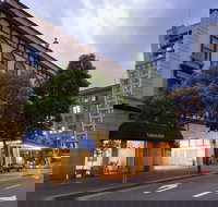 Capitol Square Hotel - Holiday Find