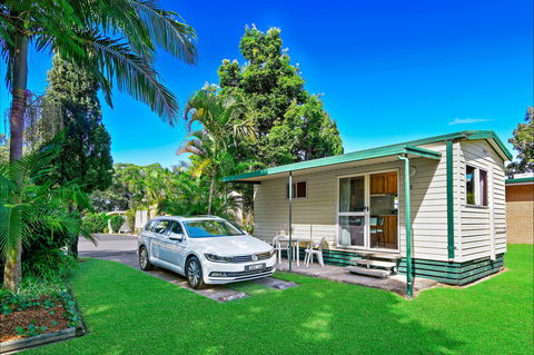 Diamond Waters Caravan Park - Holiday Find 2