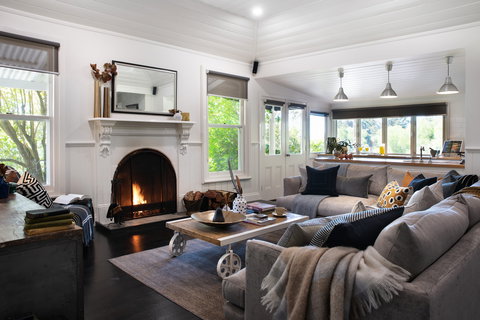 Mount Olive - Holiday Find 0