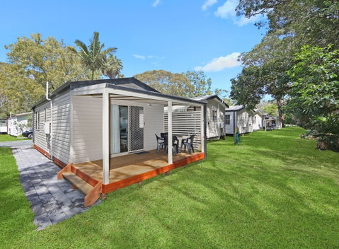 Pacific Palms Caravan Park - Holiday Find 0