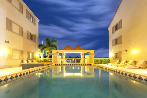 Ramada By Wyndham Hope Harbour - Holiday Find 2