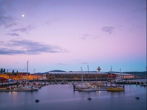 Somerset On The Pier Hobart - Holiday Find 2