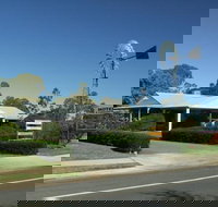 Tambo Mill Motel and Caravan Park - Holiday Find