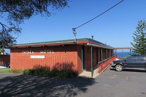 Tathra Hotel - Motel - Holiday Find 1