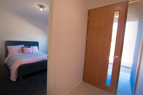 The Races - Wellington - Holiday Find 1