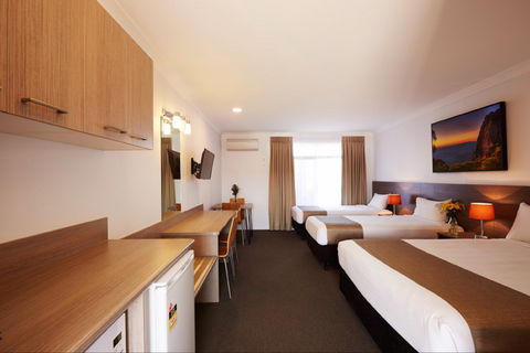 Adelong Motel - Holiday Find 2