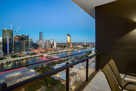 Arise On Hope Street - Holiday Find 0