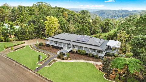 Avocado Grove BnB - Holiday Find 0