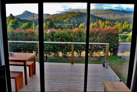 Blue Square Maydena Accommodation - Holiday Find 2