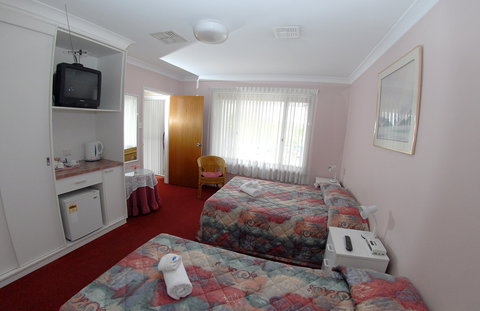 Blue And White Lodge - Holiday Find 2