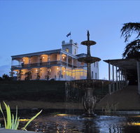 Claremont House - Holiday Find