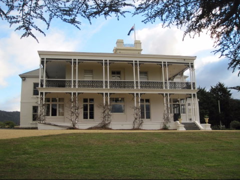 Claremont House - Holiday Find 2
