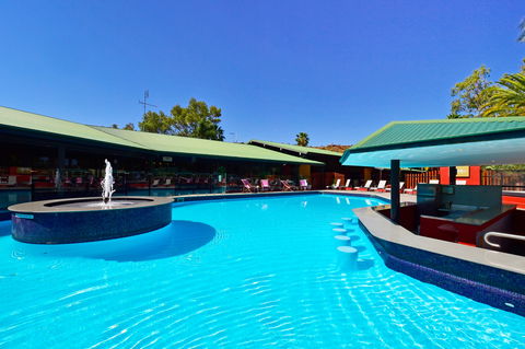 Mercure Alice Springs Resort - Holiday Find 1