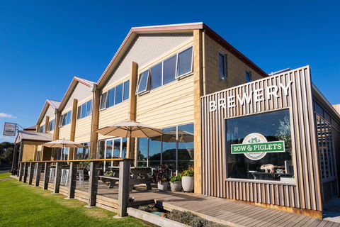 Port Campbell Hostel And Brewpub - Holiday Find 0