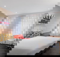 Travelodge Hotel Sydney Martin Place - Holiday Find