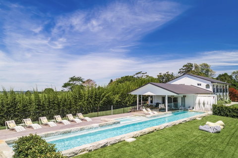 Villa St Helena - Holiday Find 1