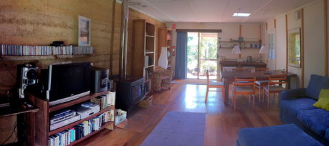 Windrose Bed And Breakfast - Holiday Find 1