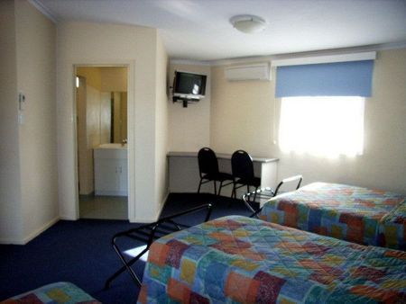 Bairnsdale Main Motel - Holiday Find 0