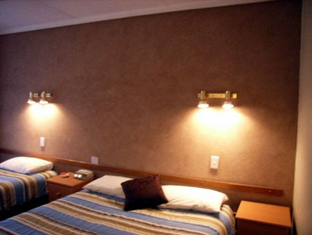 Bairnsdale Main Motel - Holiday Find 1