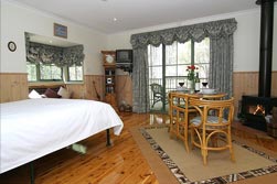 Eagle Hammer Cottages - Holiday Find 2