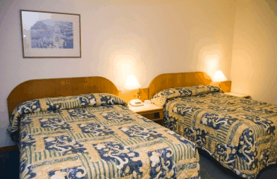 Sunnybrook Hotel & Convention Centre - Holiday Find 1