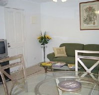 Barbs B and B - Holiday Find