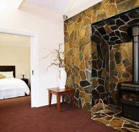 Lakes Entrance Waverley House Cottages