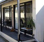Courtside Cottage Bed and Breakfast - Holiday Find