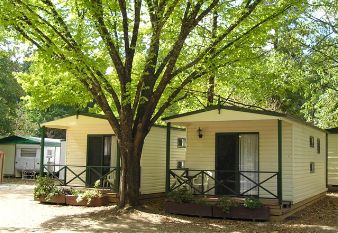 Bright Accommodation Park - Holiday Find 0