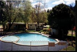 Bright Accommodation Park - Holiday Find 1