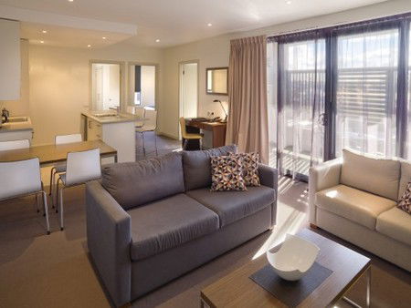 Quest Glen Waverley - Holiday Find 1
