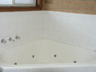 Quays Motel - Holiday Find 1