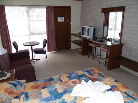 Darlot Motor Inn - Holiday Find 1