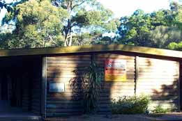 Beachcomber Caravan Park & Log Cabins - Holiday Find 0