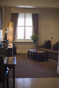 Gallery Apartments - Holiday Find 1