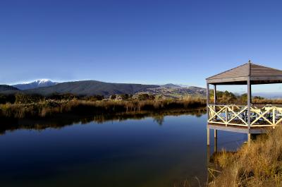 Wombat Hills Cottages - Holiday Find 2