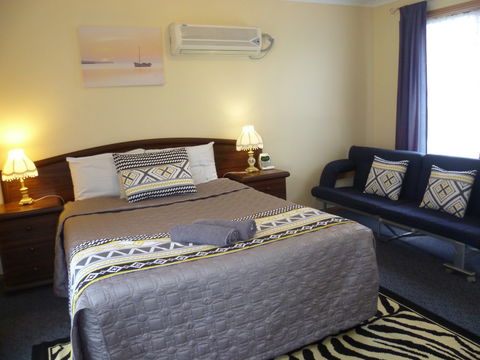 Mt View Motel - Holiday Find 2