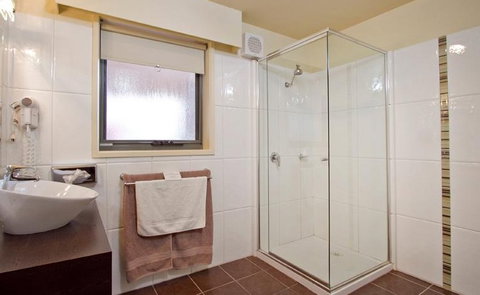Comfort Inn And Suites City Views - Holiday Find 10