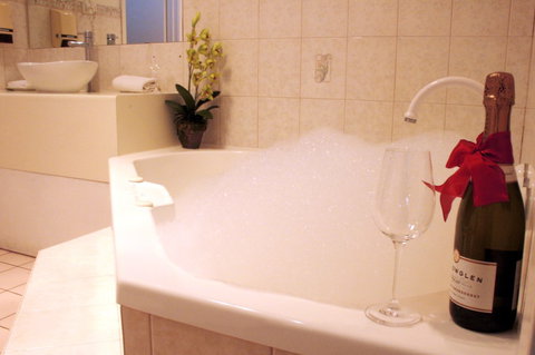 Comfort Inn May Park - Holiday Find 3