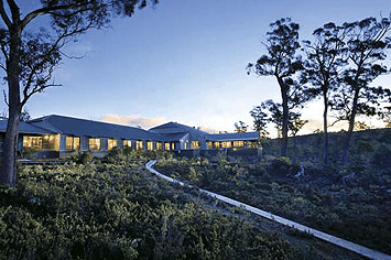 Cradle Mountain Chateau - Holiday Find