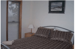 Yakkalla Holiday Cottage - Holiday Find 3