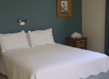 Crabapple Lane Bed  Breakfast - Holiday Find