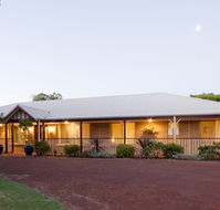 Toby Inlet Bed  Breakfast - Holiday Find