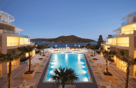 Mantra Ettalong Beach - Holiday Find