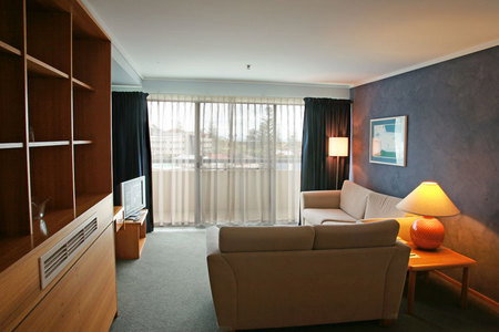 Quality Hotel Lord Forrest - Holiday Find 1